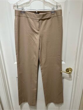 NWT Ann Taylor Straight-Leg Pants in Taupe size 4